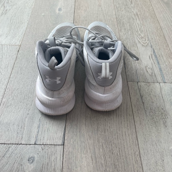 UNDER ARMOUR SNEAKERS - Picture 4 of 5